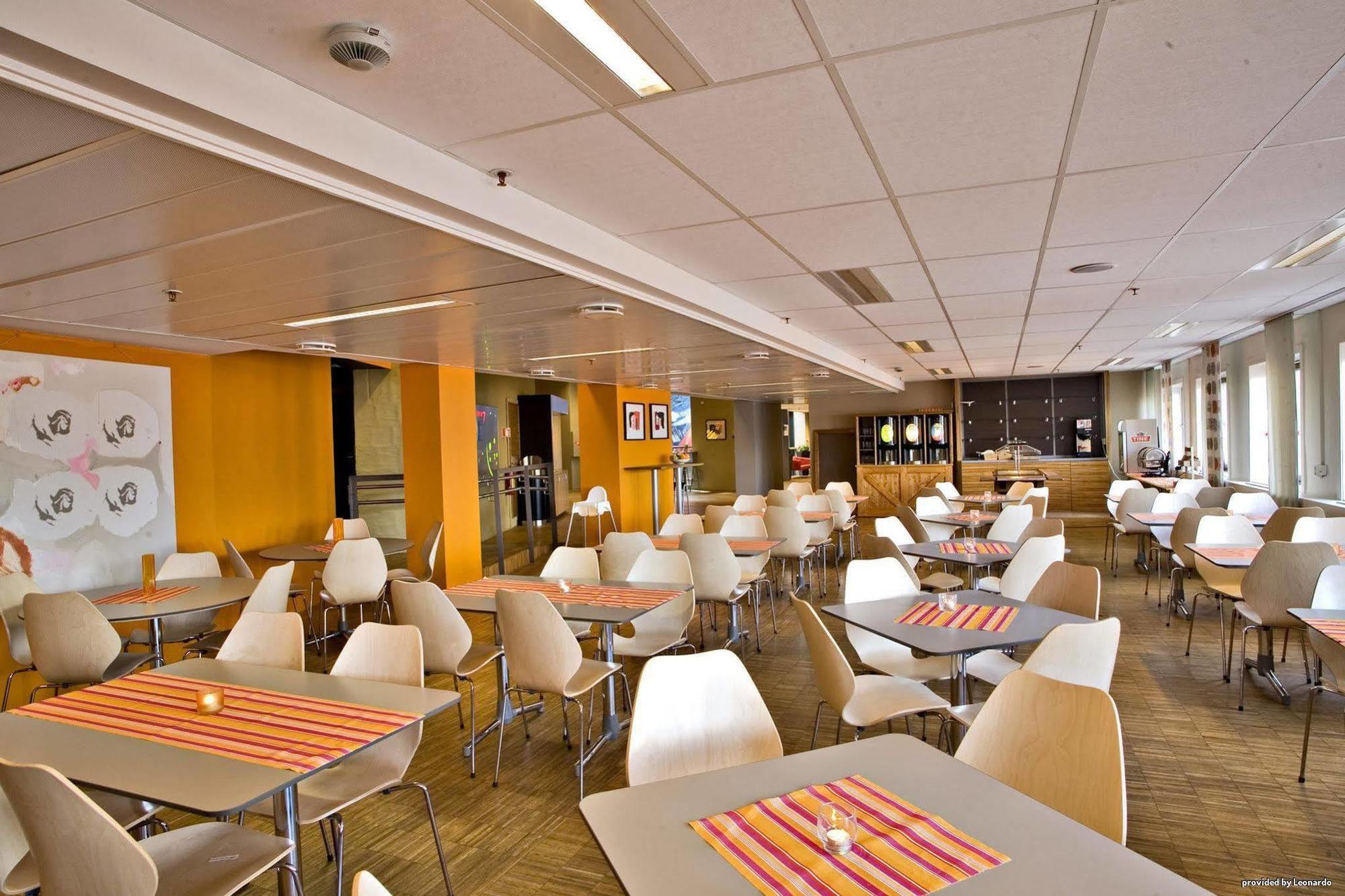 Nova Hotell Kurs & Konferanse Тронхейм Ресторант снимка
